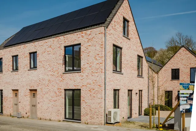Huis à vendre à Dikkelvenne – 1/10