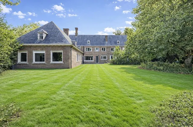 Villa te koop in Roeselare Rumbeke – 1/10