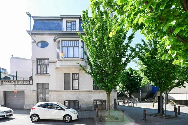 Huis te huur in Etterbeek – 1/10