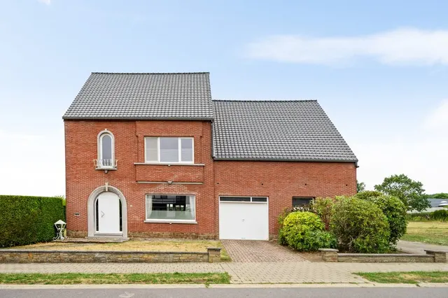 Huis à vendre à Onze-Lieve-Vrouw-Waver – 1/10