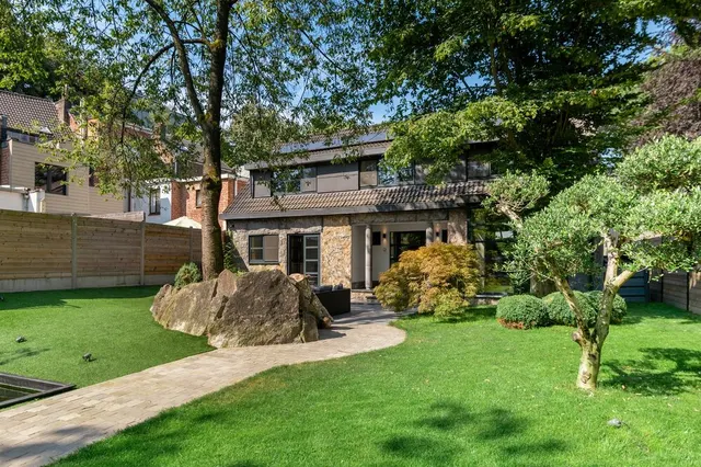 Huis for sale in Edegem – 1/10