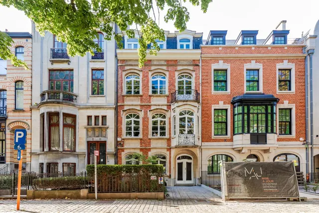 Maison à vendre à Ixelles – 1/10