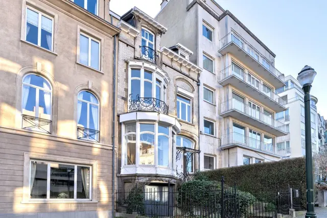 Maison à vendre à Ixelles – 1/10