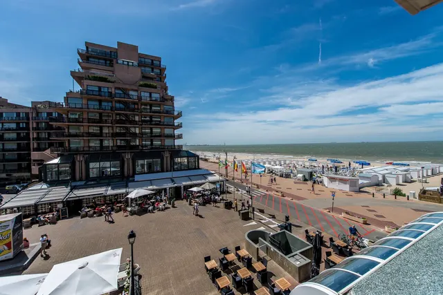 Appartement te koop in Knokke – 1/8