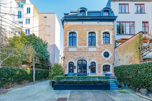 House for rent in Ixelles – 1/10