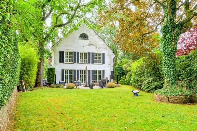 Huis te huur in Uccle – 1/10