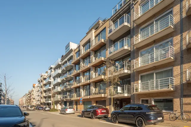 Appartement te koop in Knokke – 1/10