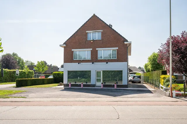 Huis te koop in De Pinte – 1/10