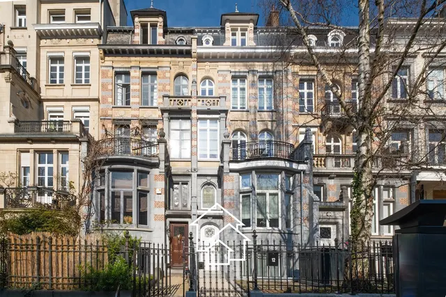 Appartement te huur in Elsene – 1/10