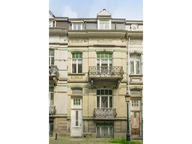 Brusselshuis à vendre à Laken – 1/19