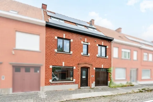 Huis te koop in Roeselare – 1/10