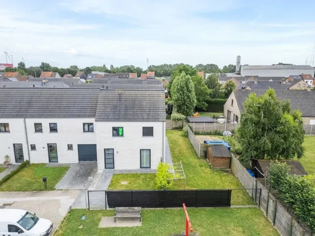 Huis te koop in Roeselare – 1/10