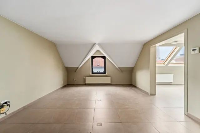 Appartement te koop in Roeselare – 1/10