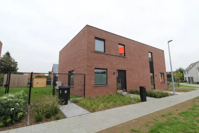 Huis à louer à Sijsele – 1/10