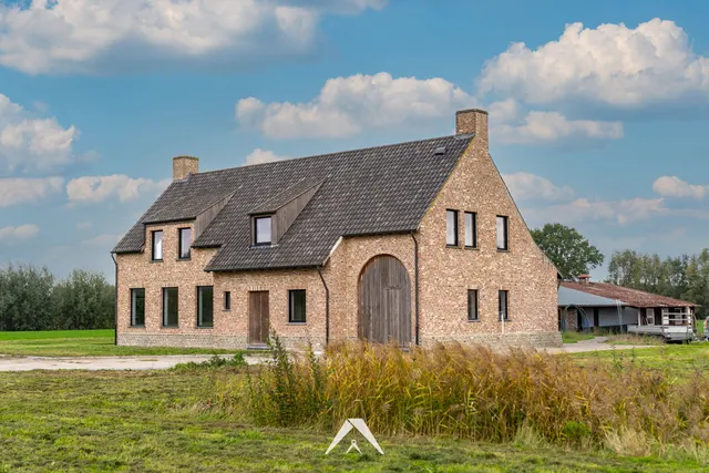 Huis te koop in Beernem – 1/10
