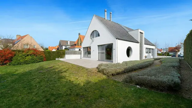 Huis for sale in Knokke – 1/10