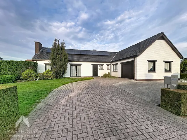 Huis te koop in Wielsbeke – 1/10