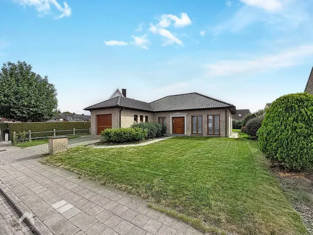 Huis te koop in Desselgem – 1/10