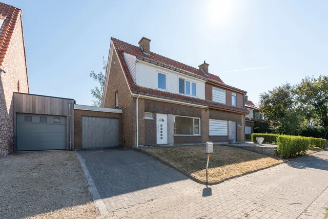 Woning te koop in Wortegem-Petegem – 1/10