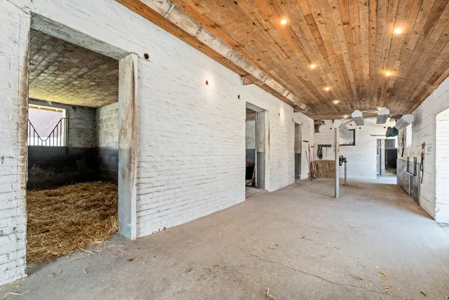 Hoeve te koop in Petegem aan-de-Schelde – 1/6