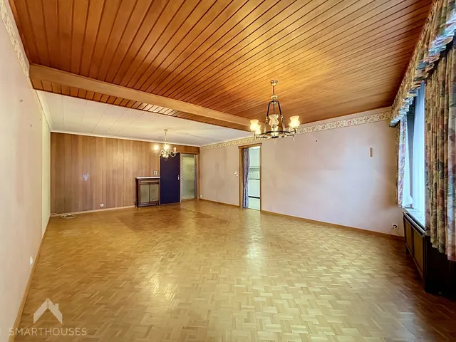 Appartement te koop in Izegem – 1/10