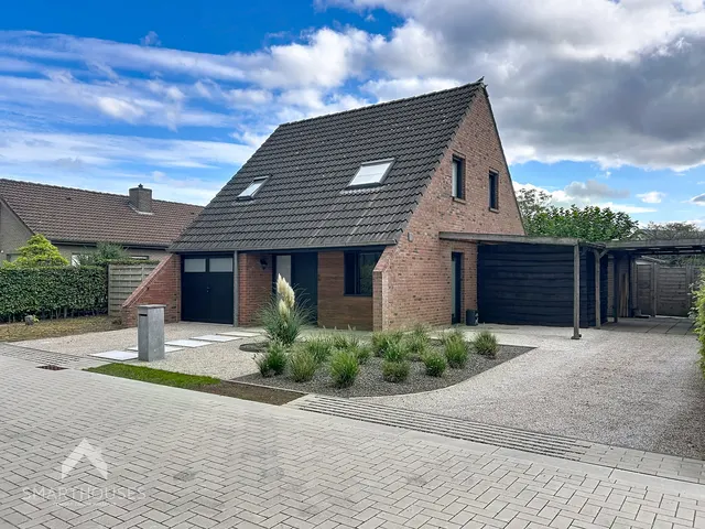 Huis à vendre à Roeselare – 1/10