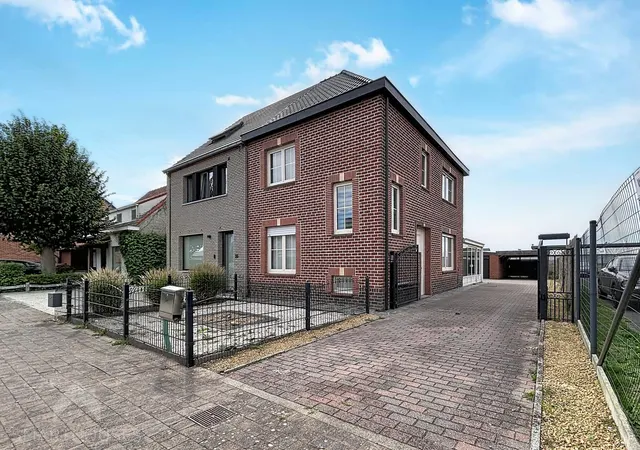 Huis te koop in Zulte – 1/10
