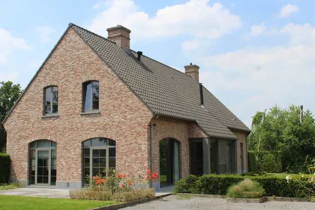 Villa te koop in Vosselare – 1/10