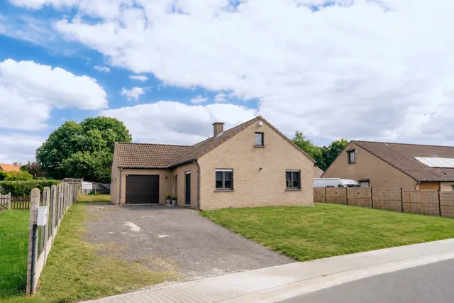 Huis te koop in Bléharies – 1/10