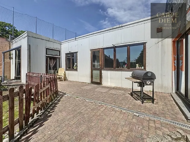Huis te koop in Roux – 1/10