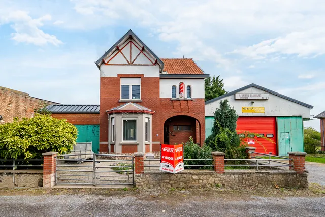 Huis te koop in Verlaine – 1/10