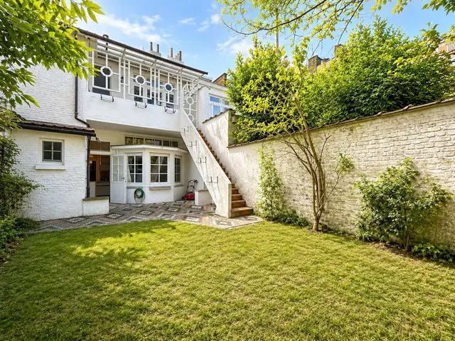 Huis te koop in Molenbeek-Saint-Jean – 1/10