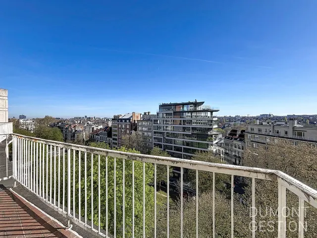 Appartement te huur in Bruxelles – 1/10