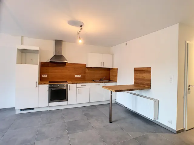 Appartement à louer à Hermalle-sous-Argenteau – 1/10