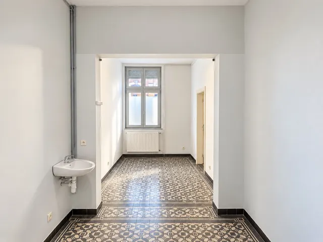 Appartement te huur in Tournai – 1/7