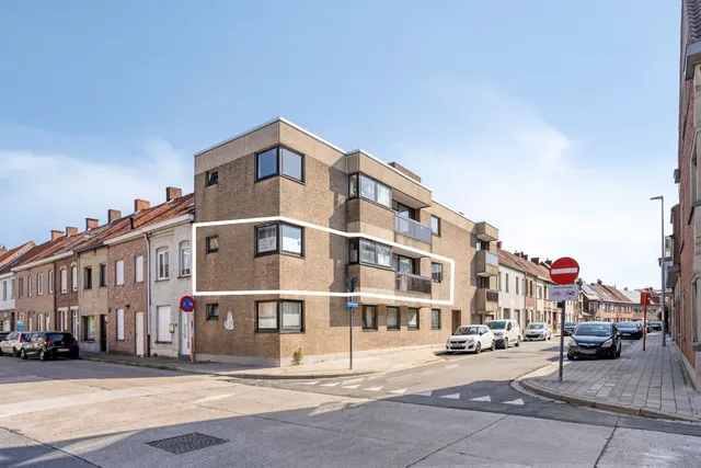 Appartement te koop in Roeselare – 1/10