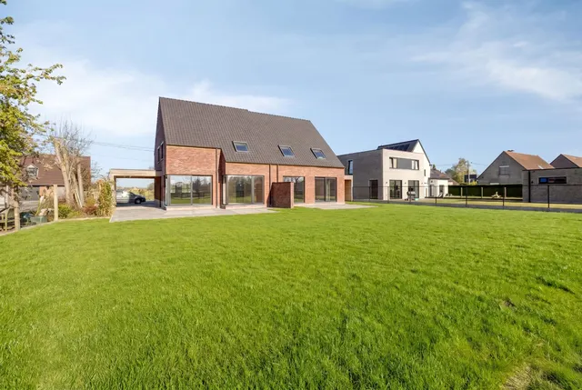 Woning te koop in Kortemark – 1/10