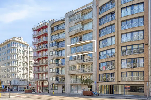Appartement te koop in Oostende – 1/10