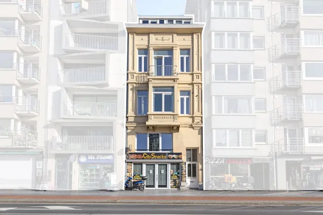 Appartementsgebouw te koop in Oostende – 1/10