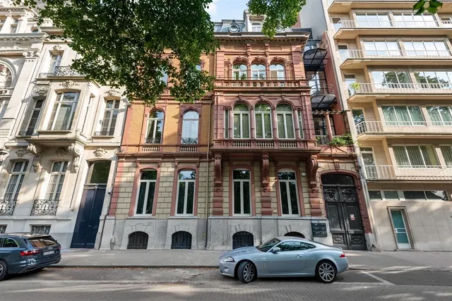 Appartement te koop in Berchem – 1/8