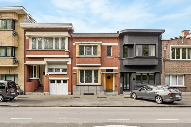 Huis te koop in Mortsel – 1/10