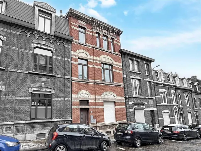 Huis te koop in Seraing – 1/4