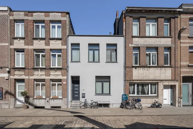Huis à vendre à Antwerpen – 1/10