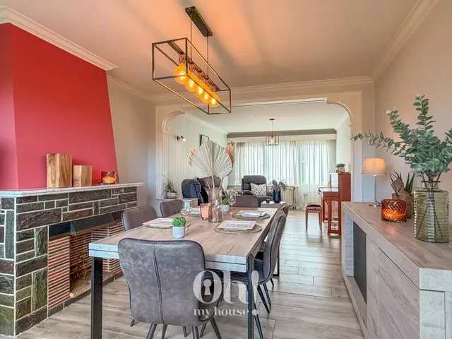 Maison à vendre à Charleroi – 1/10
