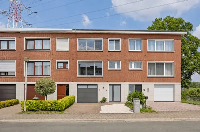 Huis te koop in Aartselaar – 1/10