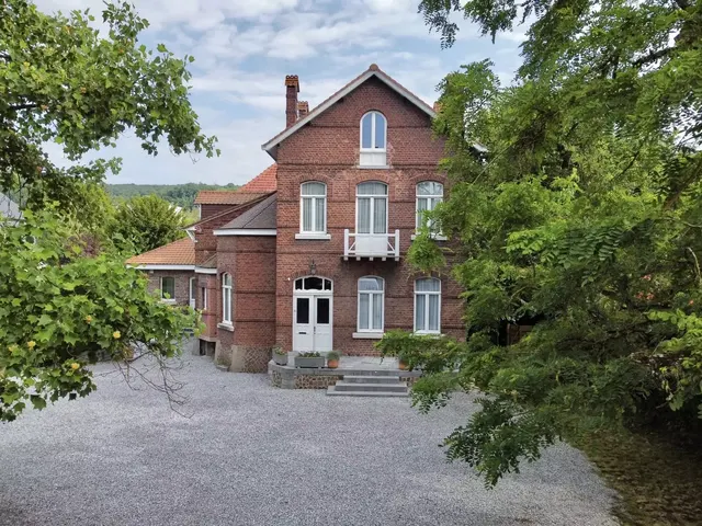 Maison à vendre à Andenne – 1/10