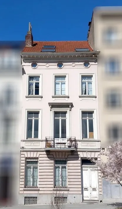 Huis te koop in Ixelles – 1/10