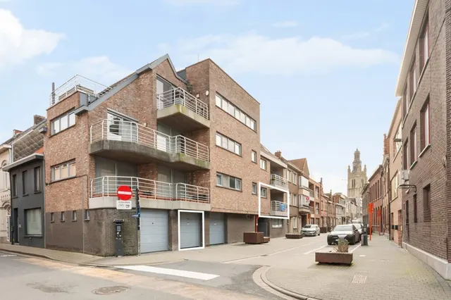 Appartement te koop in Roeselare – 1/10