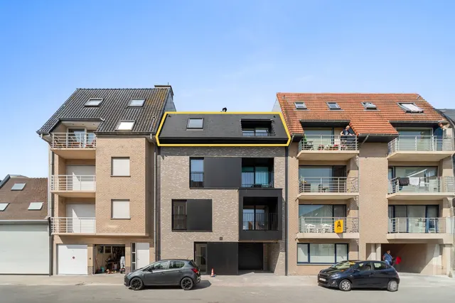 Appartement te koop in Bredene – 1/10