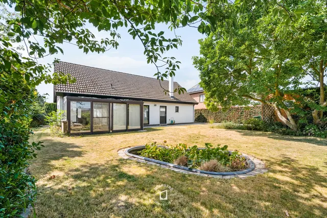 Huis te koop in Denderleeuw – 1/10